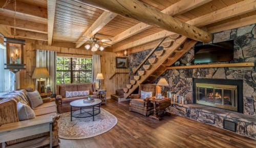 Four-Bedroom Holiday Home