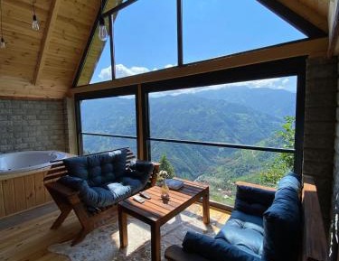 Deluxe Bungalow
