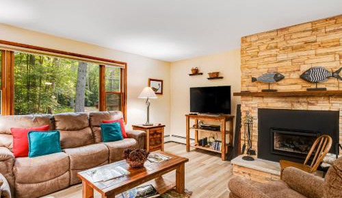 Four bedroom holiday home 