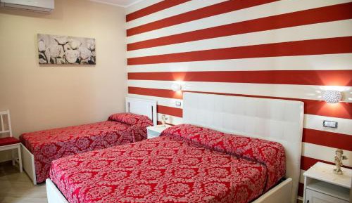 Triple Room with Private Bathroom