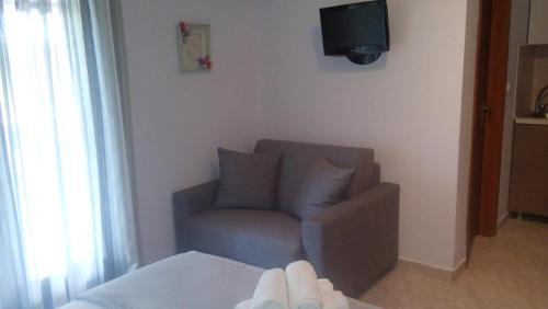 Deluxe Double Room with Pool View