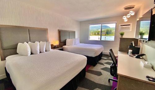 Room with 2 Queen Beds - Ocean View