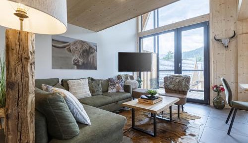 Penthouse 4b with Sauna & Outdoor Bathtub