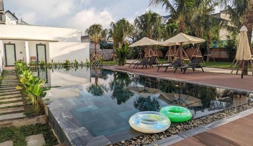 Double Room with Pool View