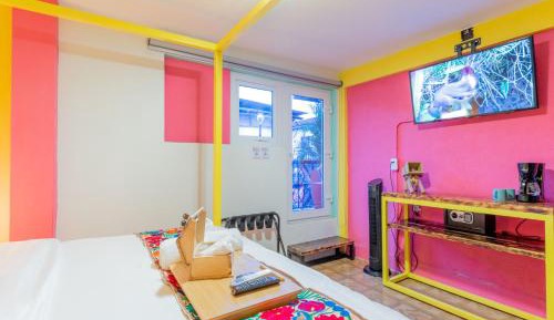 Deluxe King Studio