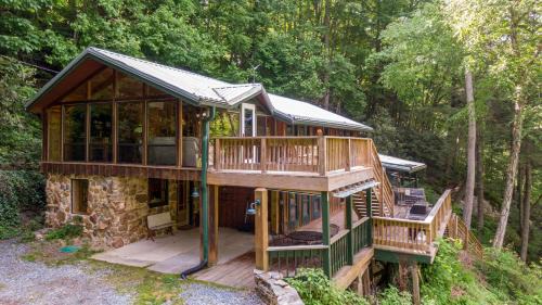 Three-Bedroom Holiday Home 