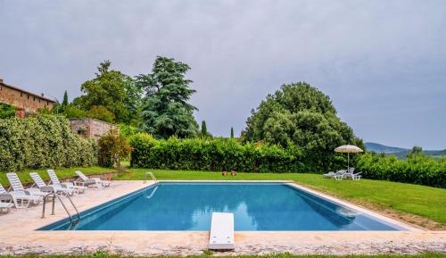 Villa with Garden View