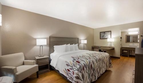 Superior King Room Smoke Free