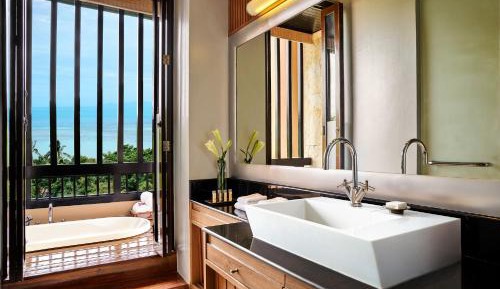 Panoramic Ocean Suite, 1 Bedroom Suite, 1 King, Ocean view