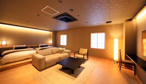 Superior Suite