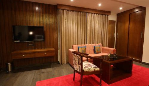 Suite with City View