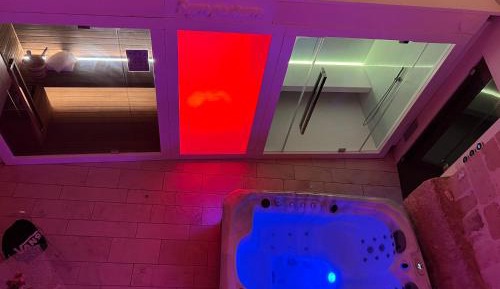 Suite with Spa Access