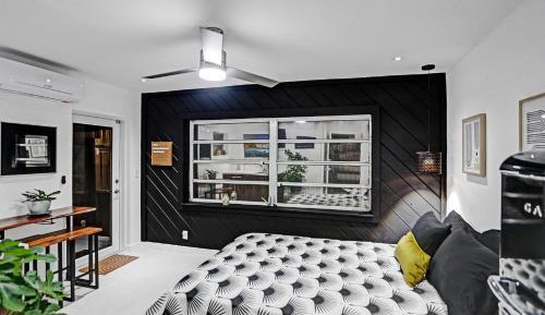 Deluxe Double Room with Bath
