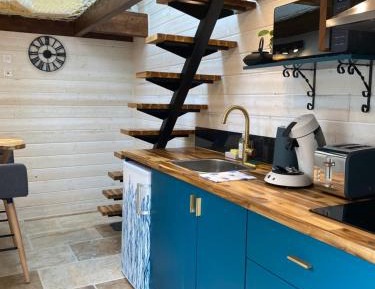 One-Bedroom House