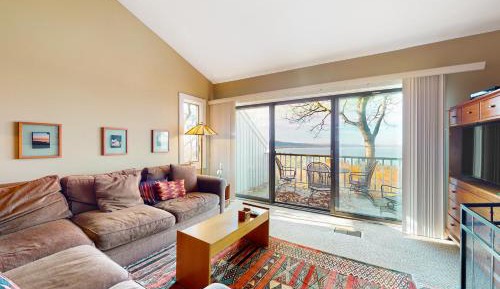 Two Bedroom Apartment 