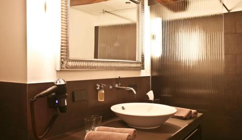 Single Room with Shower
