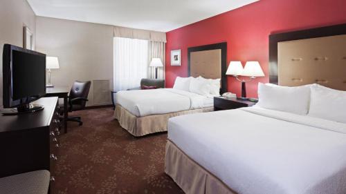 Standard Double Room with Two Double Beds