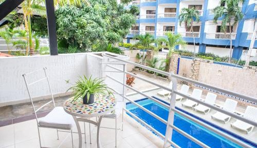 Villa (12 Adults)