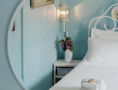 Double Room with Private External Bathroom