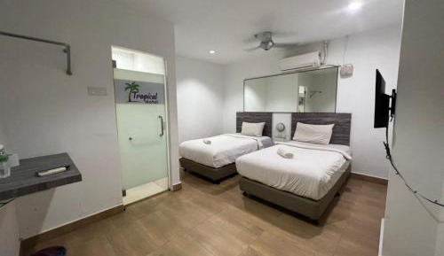 Standard Twin Room