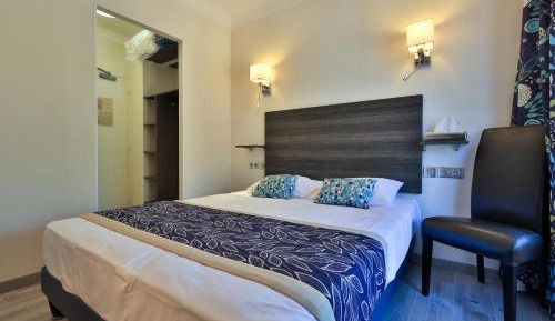 Double Room with Air Conditioning