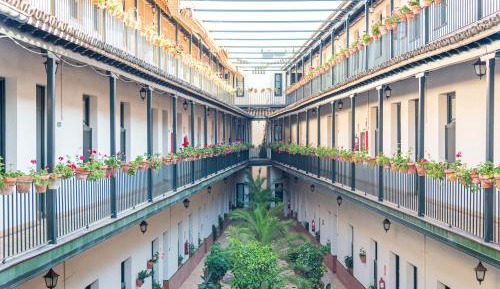 Superior One-Bedroom Apartment - 2 single beds