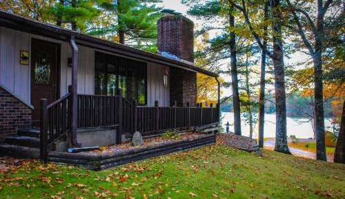Three-Bedroom Holiday Home 