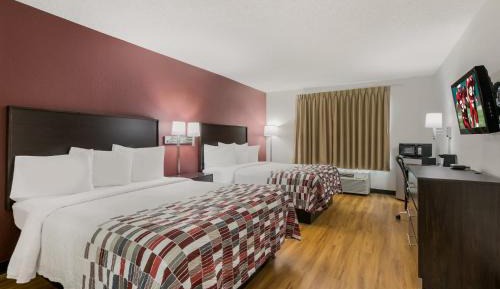 Deluxe Queen Room with Two Queen Beds - Non-Smoking