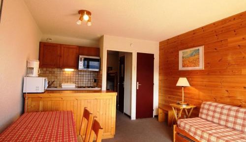 Apartment (4 Adults)