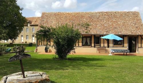 Holiday Home (7 Adults)