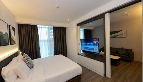 Executive King Suite