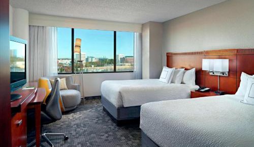 Guestroom Two Doubles