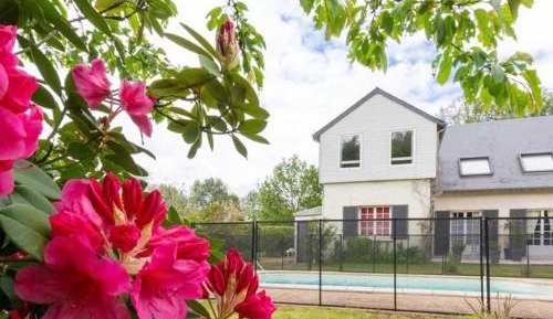 Holiday Home (2 adults)