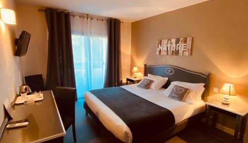 Superior Double Room with Balcony