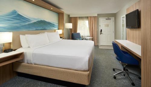 Standard King Room