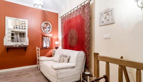 Studio House