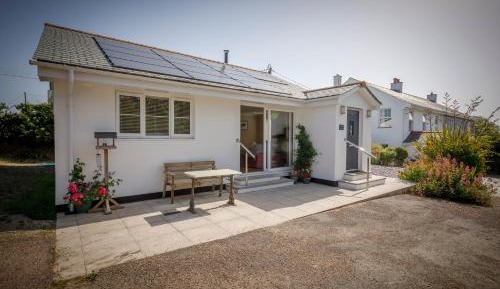 Cottage with Garden View
