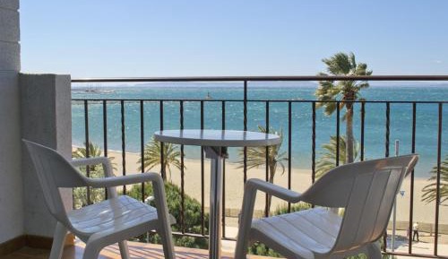 Twin Room with Sea View