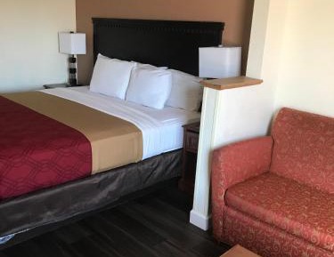 King Suite with Sofa Bed - Non-Smoking