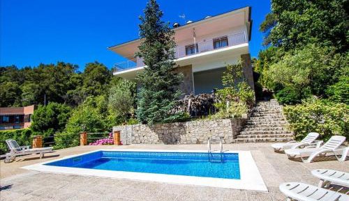 Villa with Private Pool