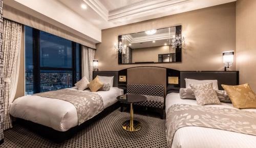 Suite Room - Top Floor - Non-Smoking
