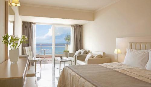 Junior Suite with Balcony and Panoramic Sea View