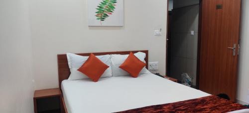 Budget Single Room