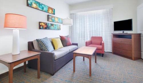 One-Bedroom Suite