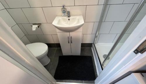 Double Room with Private Bathroom