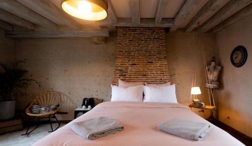 Double Room with Private Bathroom