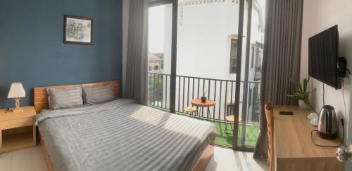 Deluxe Double Room with Balcony