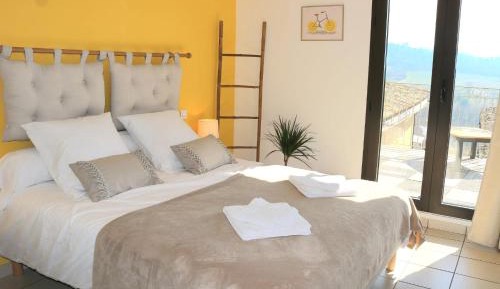 Queen Room with Balcony