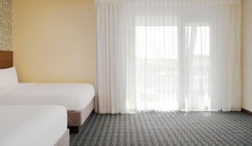 Queen Room with Two Queen Beds - Balcony