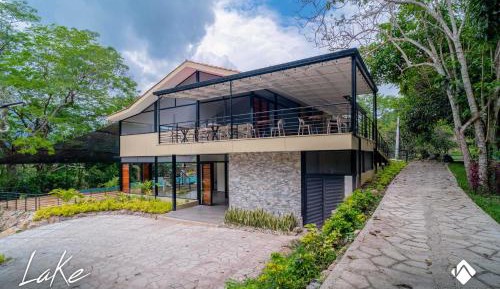 Seven-Bedroom House